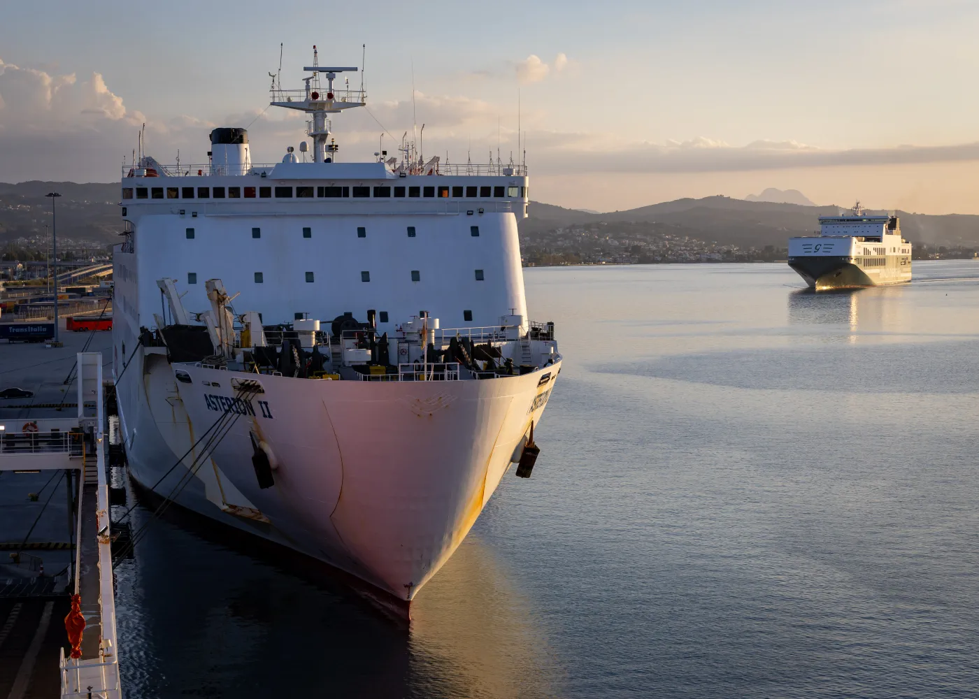 Marine Infrastructure & Navigation